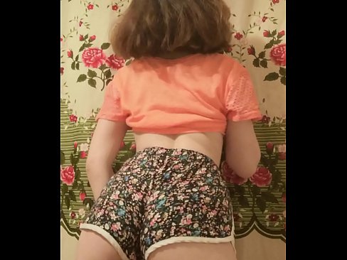 ❤️ seksi genç bebeğim soyunma kapalı onu şort üzerinde kamera ☑ Kaliteli porno bizde ❌️❤